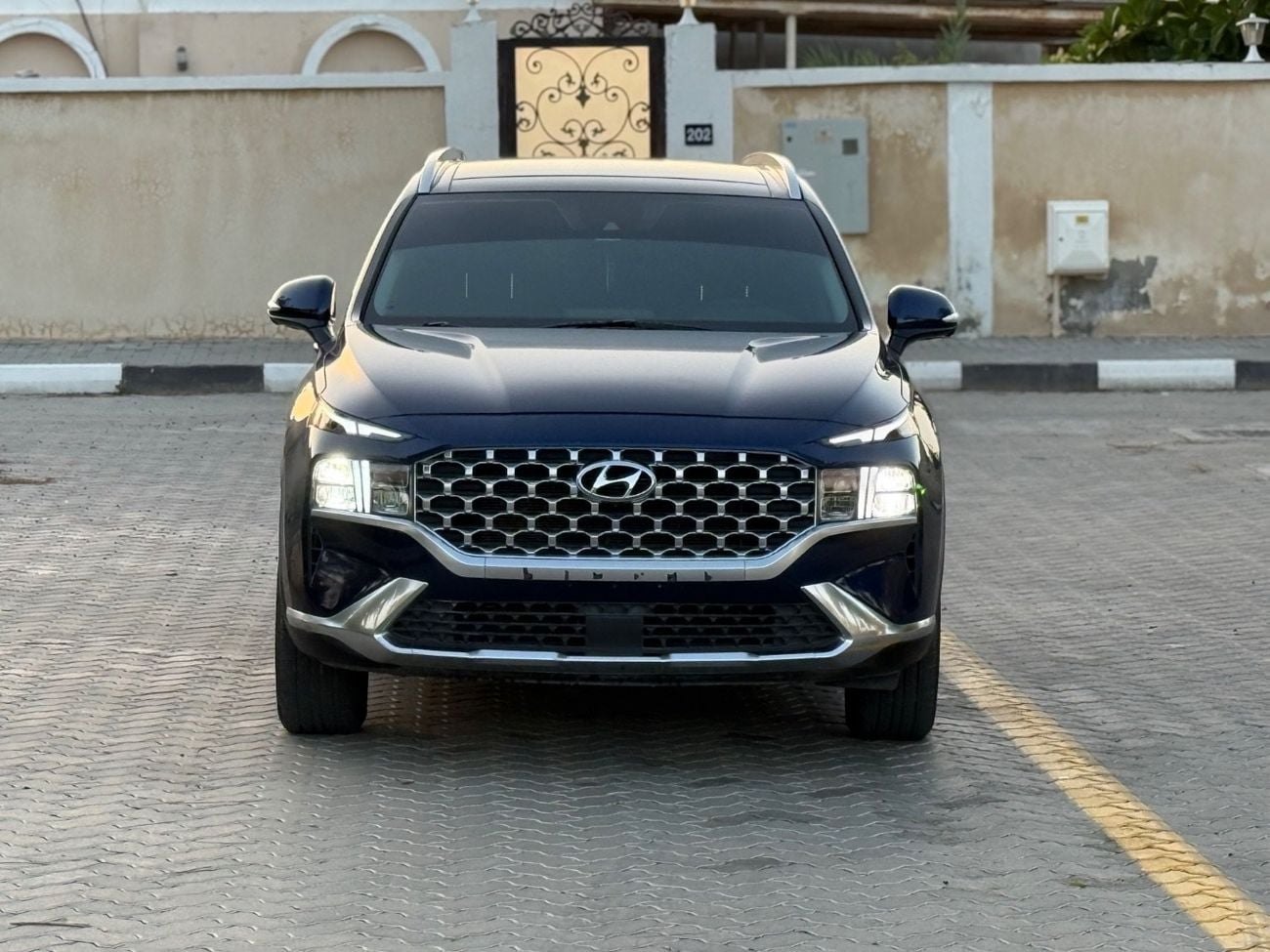 هيونداي سانتا في GL Panorama 2.4L