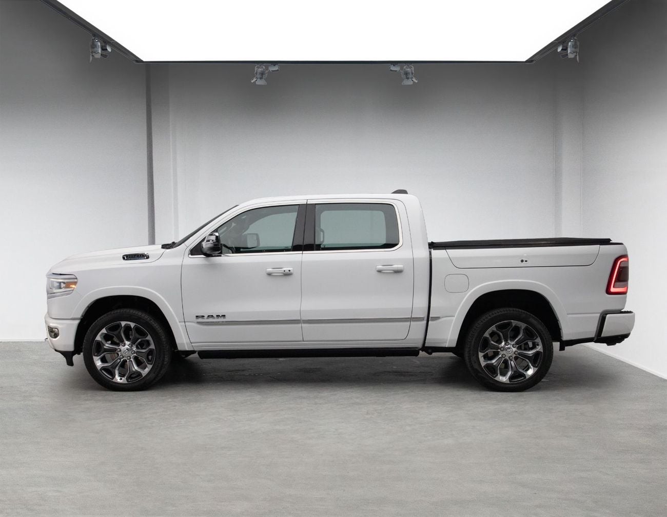 دودج RAM 1500 Limited