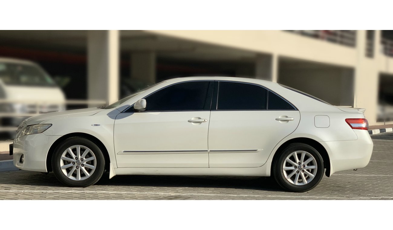 Toyota Camry glx - FULL OPTION