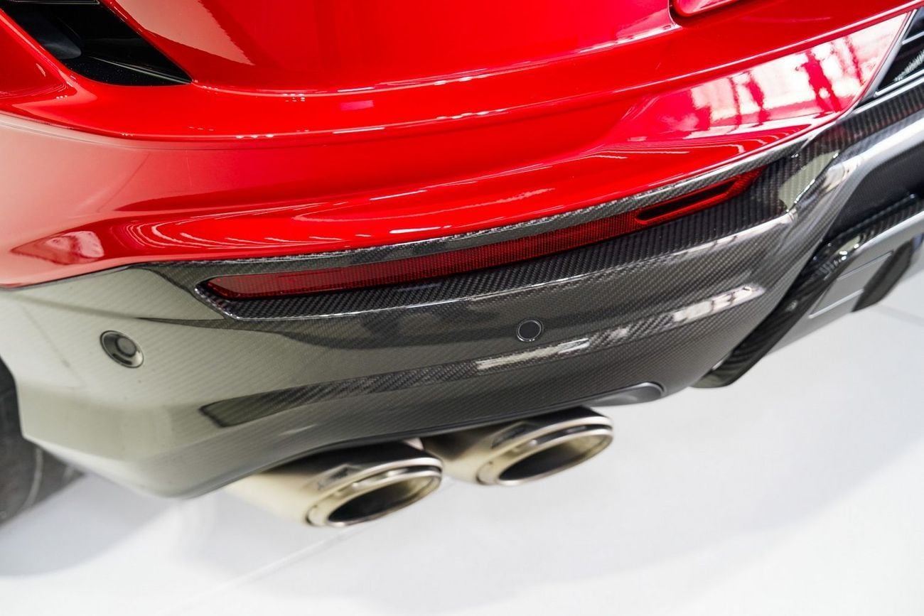 لامبورغيني اوروس 4.0T V8 Performante