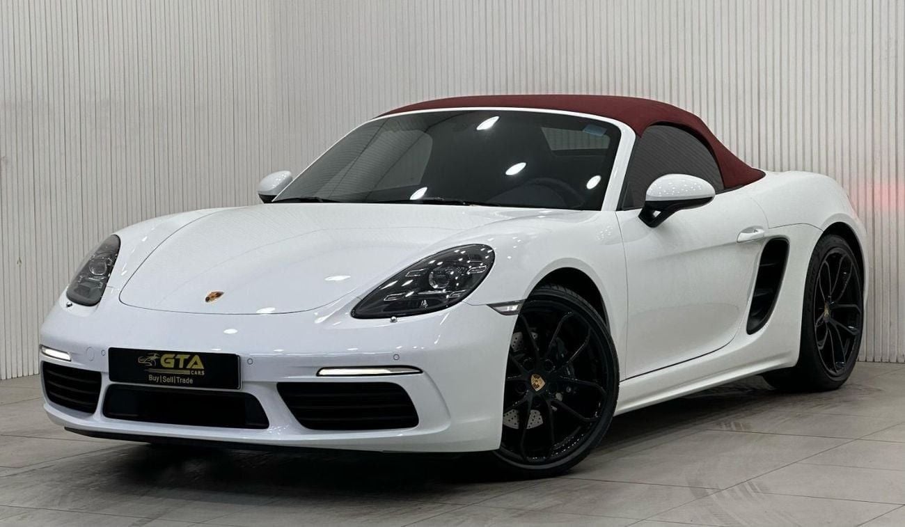 Porsche 718 Boxster Std 2.0L A/T 2024 Porsche 718 Boxster, Oct 2025 Porsche Warranty, Very Low Kms, GCC