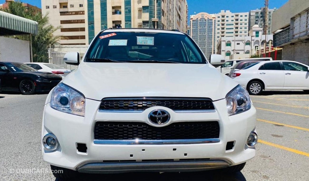 Toyota RAV4 2011 For urgent SALE