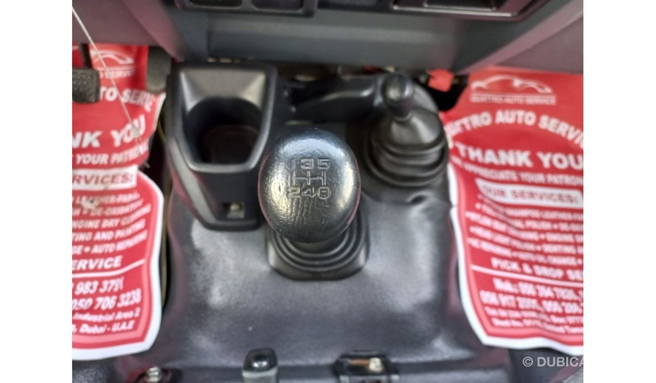 Toyota Land Cruiser 70 TOYOTA LAND CRUISER HARD TOP LEFT HAND DRIVE (PM 839)