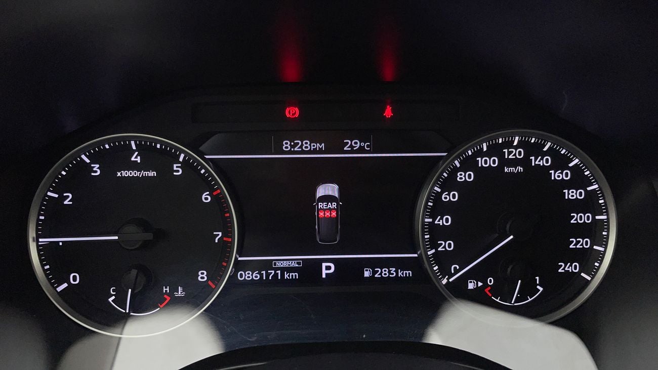 Mitsubishi Outlander 2.5L GLX Mid Line 2023 GLX MID LINE | AED 1017/Month | 0 DP | 30 Day Return | Warranty | Service His