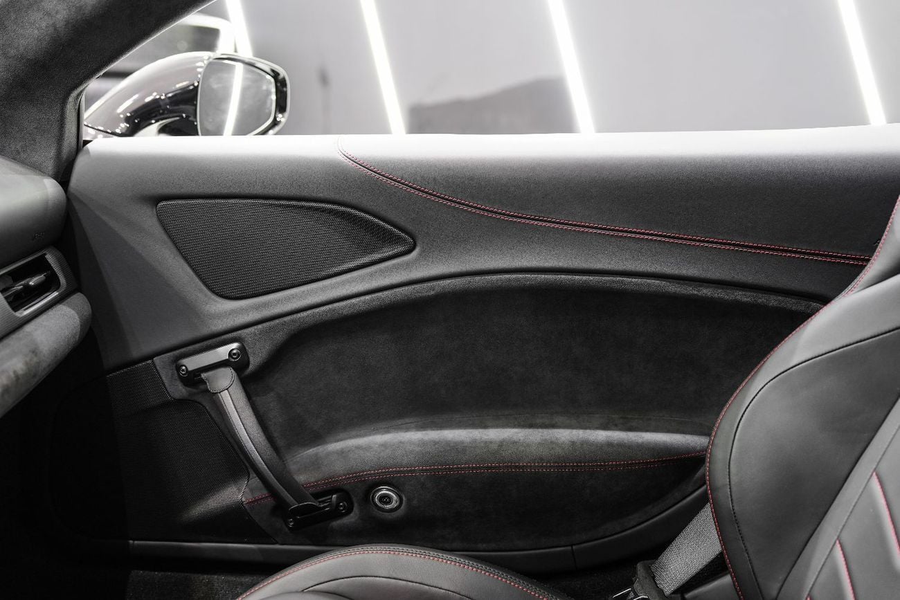 Maserati MC20 Std 3.0L Nettuno V6, Lift System, E-LSD, Very Low KM!!