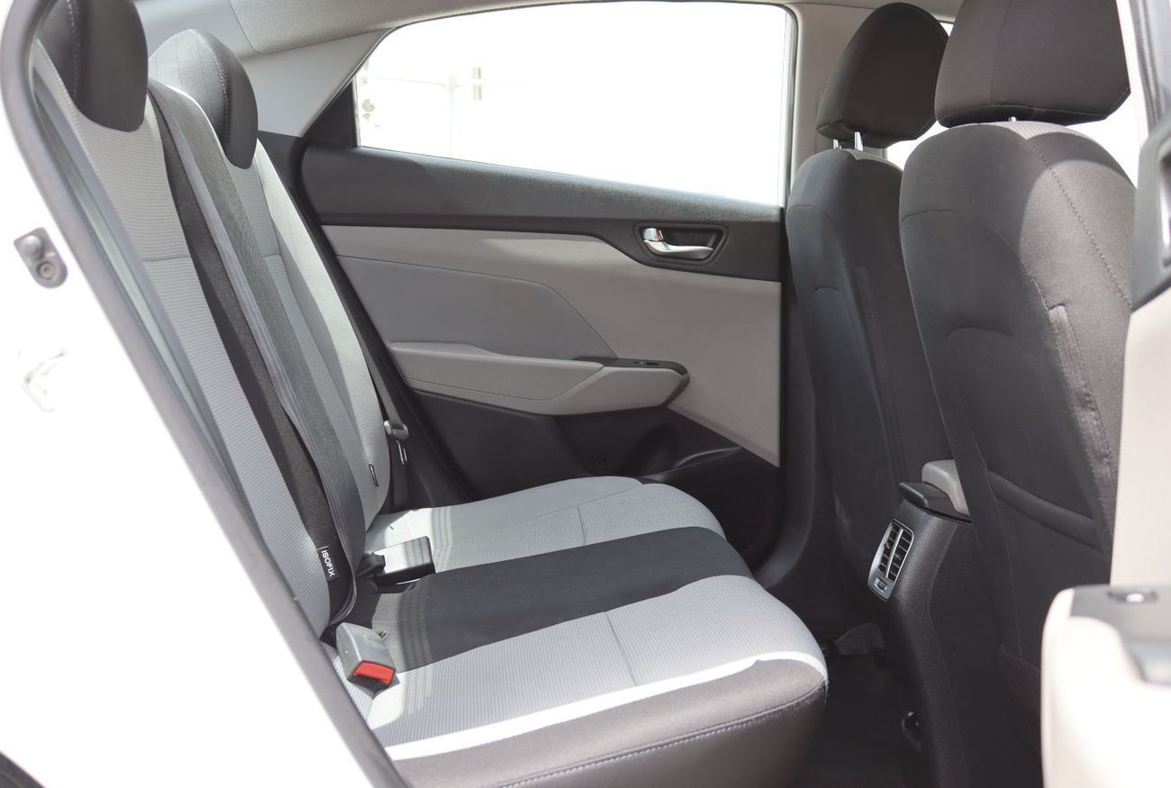 Hyundai Accent A 2023 Hyundai Accent car in excellent condition, Gulf spec, with no accidents and a mileage of 58,0