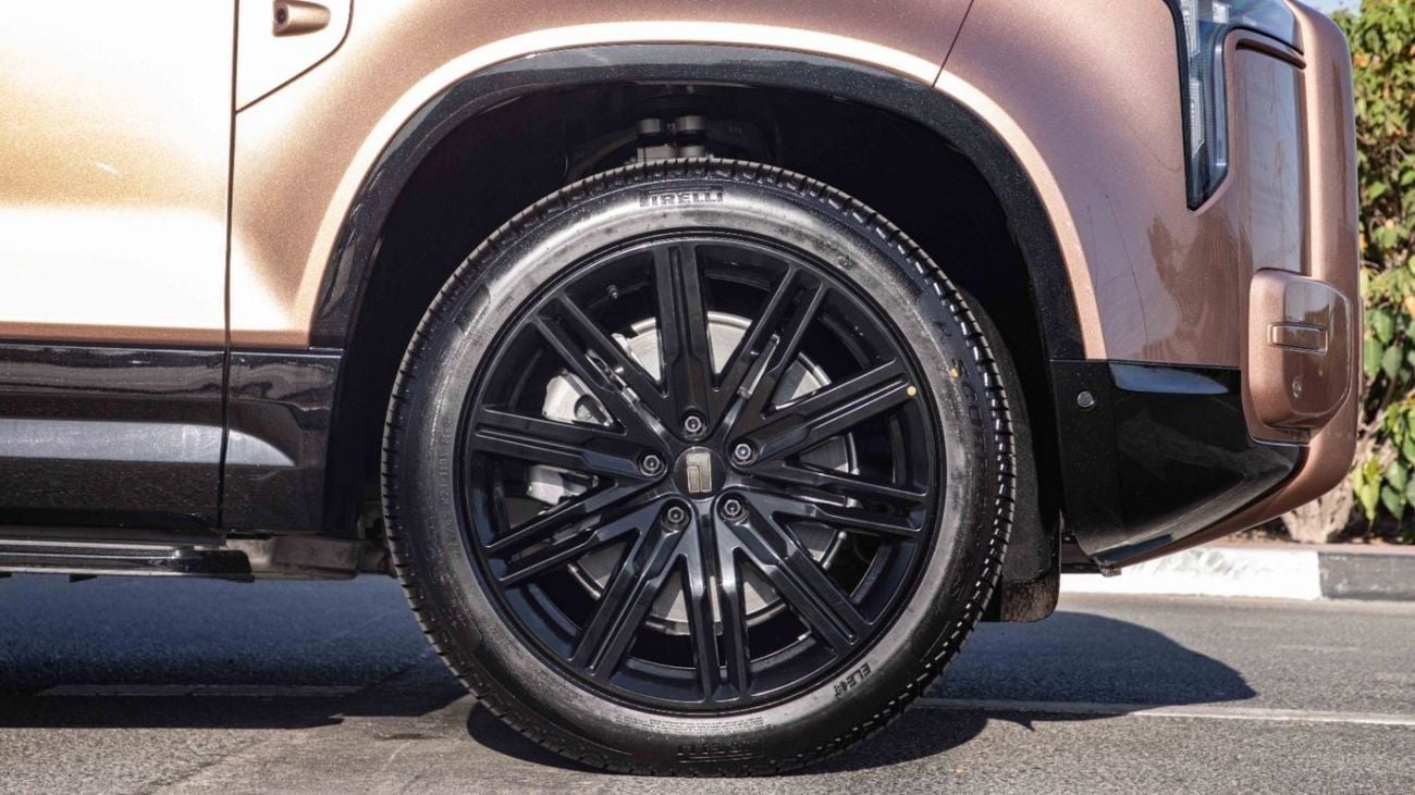 ROX Adamas FIRST CLASS 1.5L Turbocharged AWD Luxury VIP | 6-Seats | 2026 | For Local Registration +10%