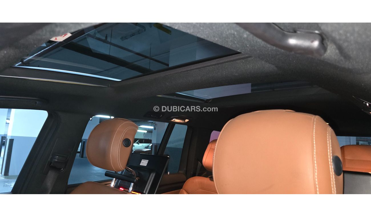 مرسيدس بنز GLS 500 V8 Full option the top trim of the class