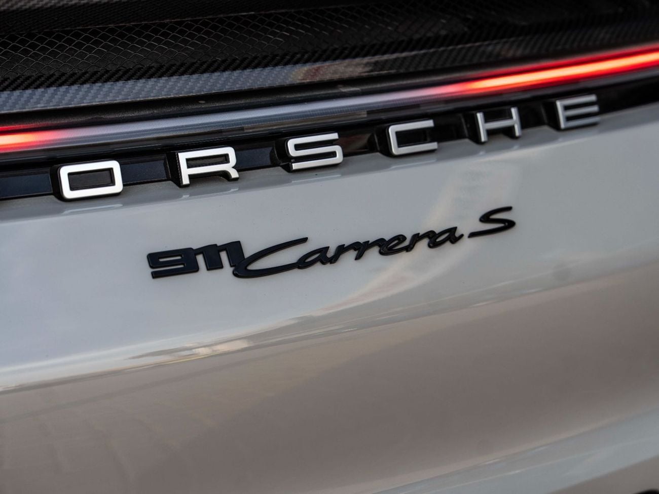 Porsche 911 Carrera S 3.0L (445 HP) Coupe