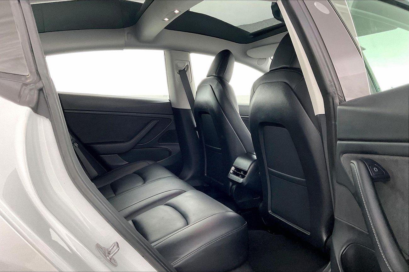 تسلا موديل 3 Long Range (Dual Motor) | شامل الضمان | 0 ﺪﻔﻋﺓ ﺃﻮﻟﻯ