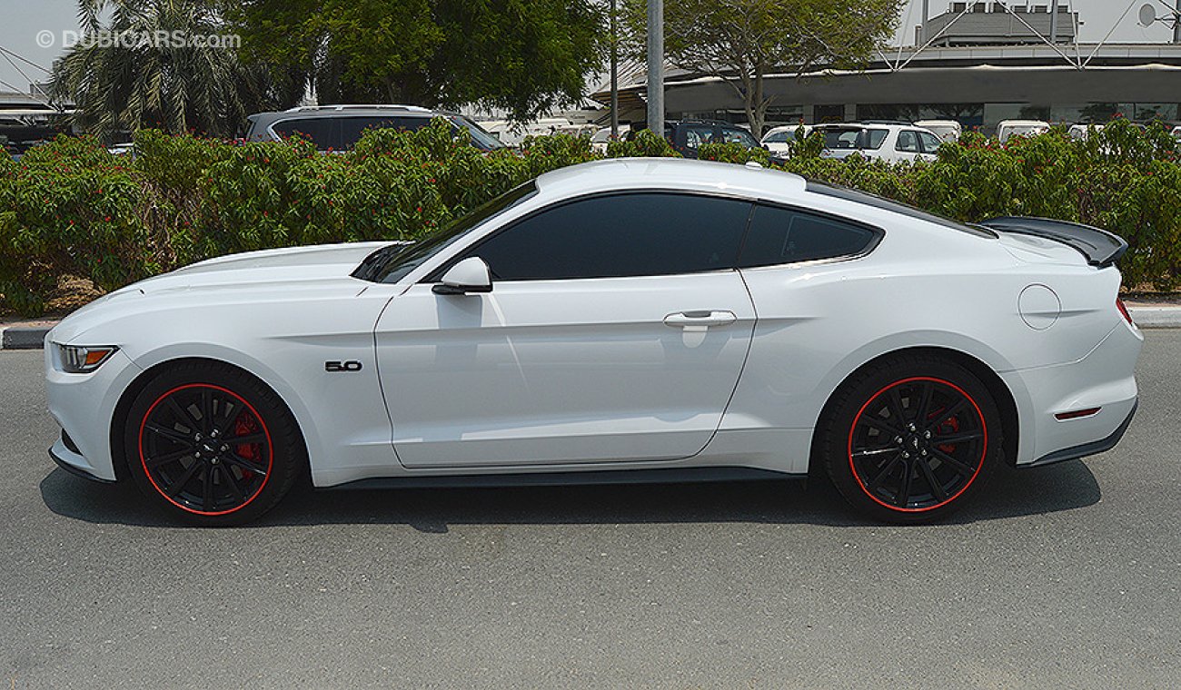 Ford Mustang GT Premium, 5.0 V8 GCC with 2 Years Warranty and 50,000km Free Service