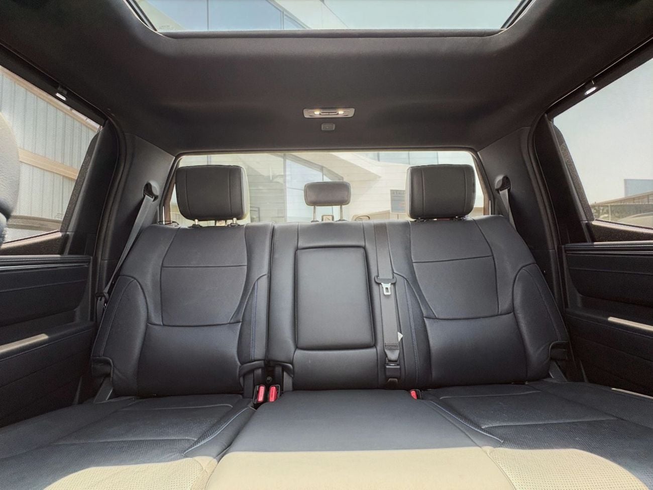 Toyota Tundra 550 KM ONLY | AED 3,980 P.M | 0% DOWN PAYMENT | TOYOTA TUNDRA PLATINUM CREWMAX