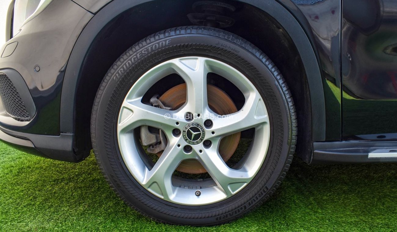 مرسيدس بنز GLA 250