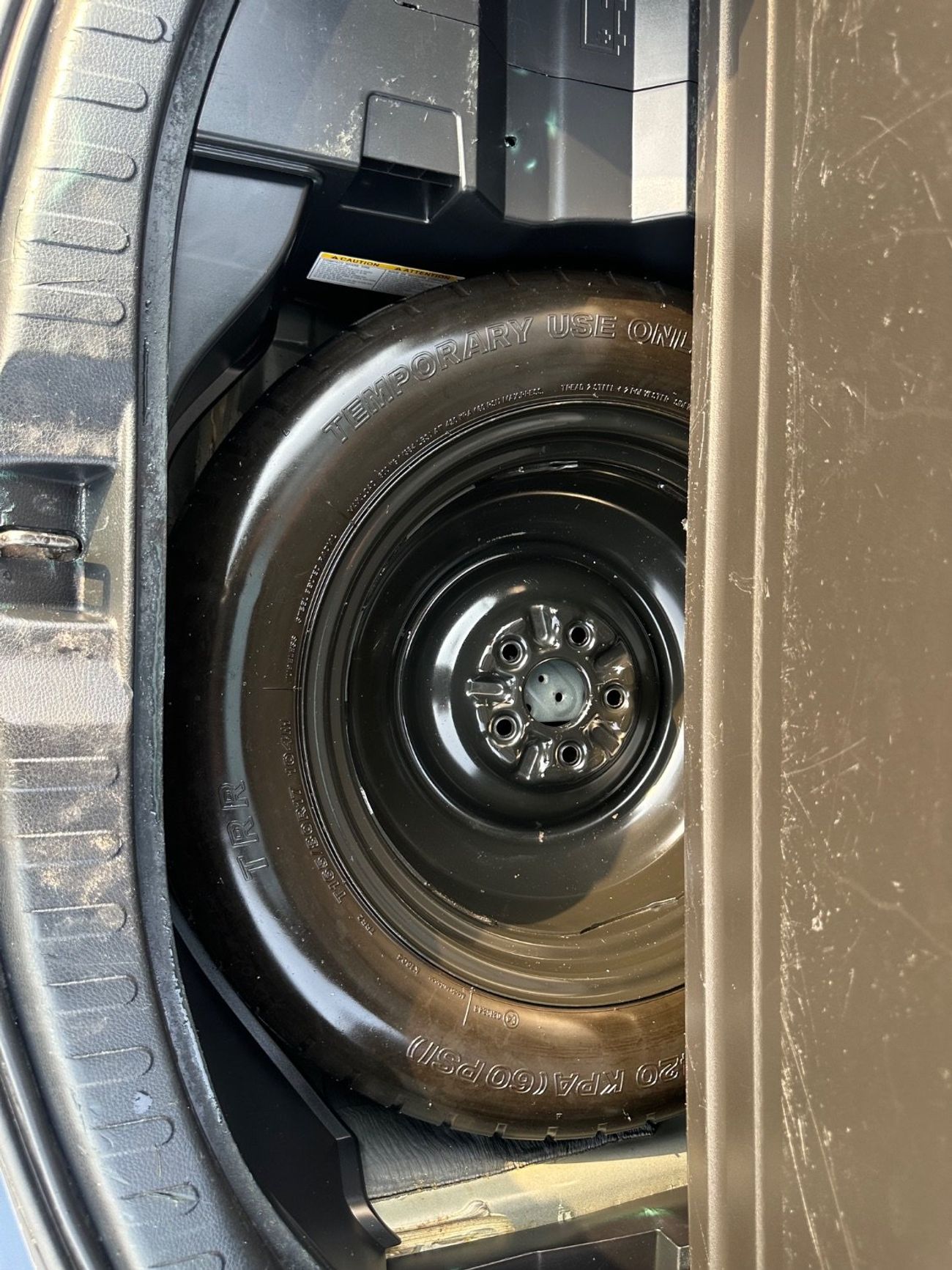 Toyota RAV4 XLE 2.5L