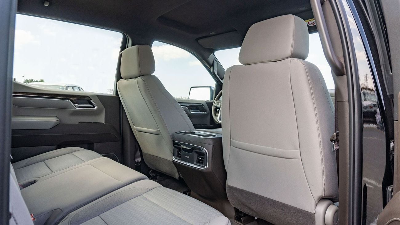 GMC Sierra 2025 GMC SIERRA 5.3L Petrol V8 (Export Price)