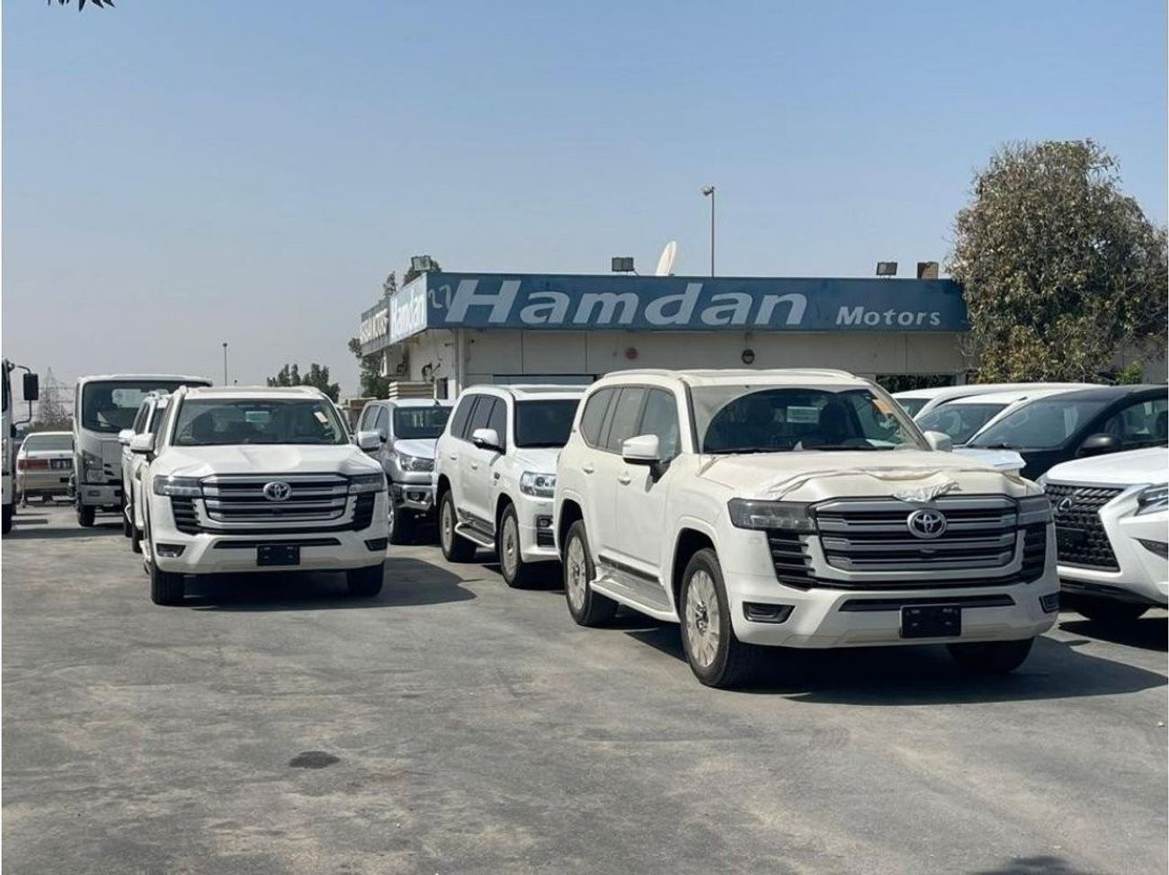 Toyota Land Cruiser LC300 // GXR // FULL OPTION // 3.5 L