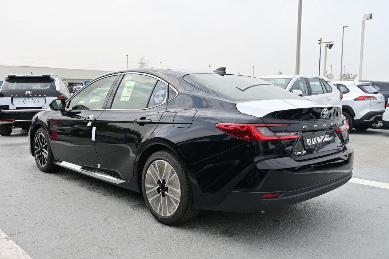 تويوتا كامري Toyota Camry Limited 2.5L Hybrid GCC, Model 2025, Color Black