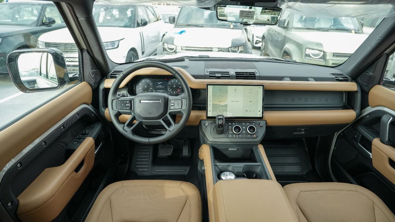 لاند روفر ديفندر P400 X-Dynamic HSE Borasco Grey 2026MY Export Only