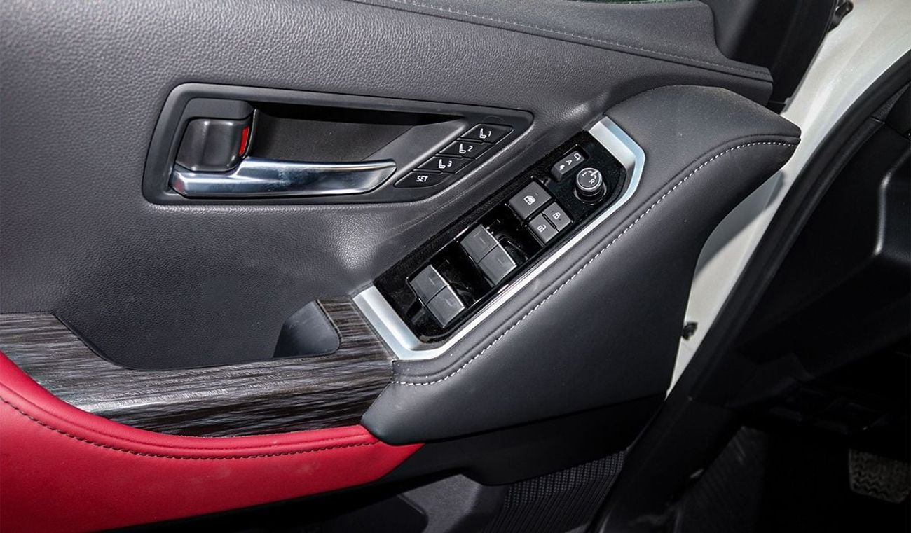 Toyota Land Cruiser 2025 Model Toyota Land Cruiser (LC300) VXR, 3.3L Turbo Diesel 4WD 10A/T