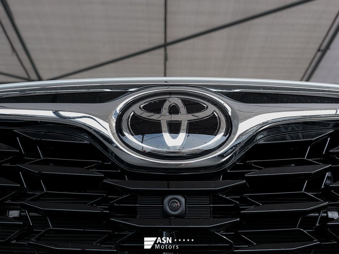 تويوتا هايلاندر 2.5L Hybrid AWD Extreme Edition 7 Seats 2025 (Export Price)