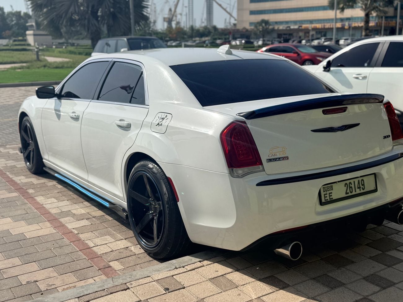 كرايسلر 300 6 cylinder - RWD - 5 seats