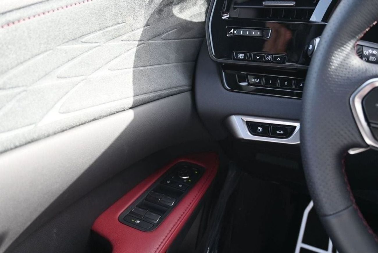 Lexus RX 500h Lexus RX500h F-Sport 2.4L,  In-line 4, Turbo, Hybrid, AWD Model 2024, Color White (Export Price)