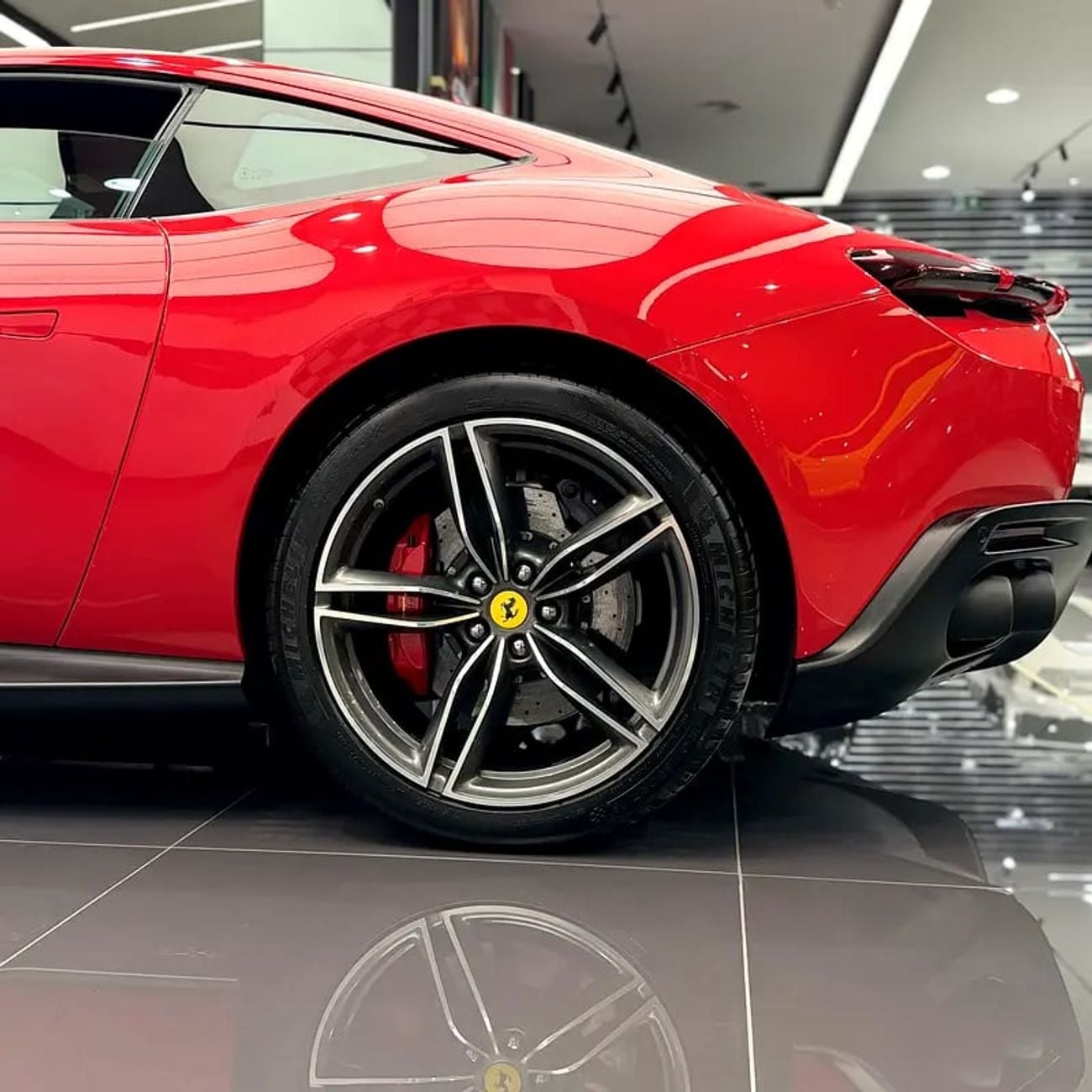 فيراري روما BRAND CONDITION