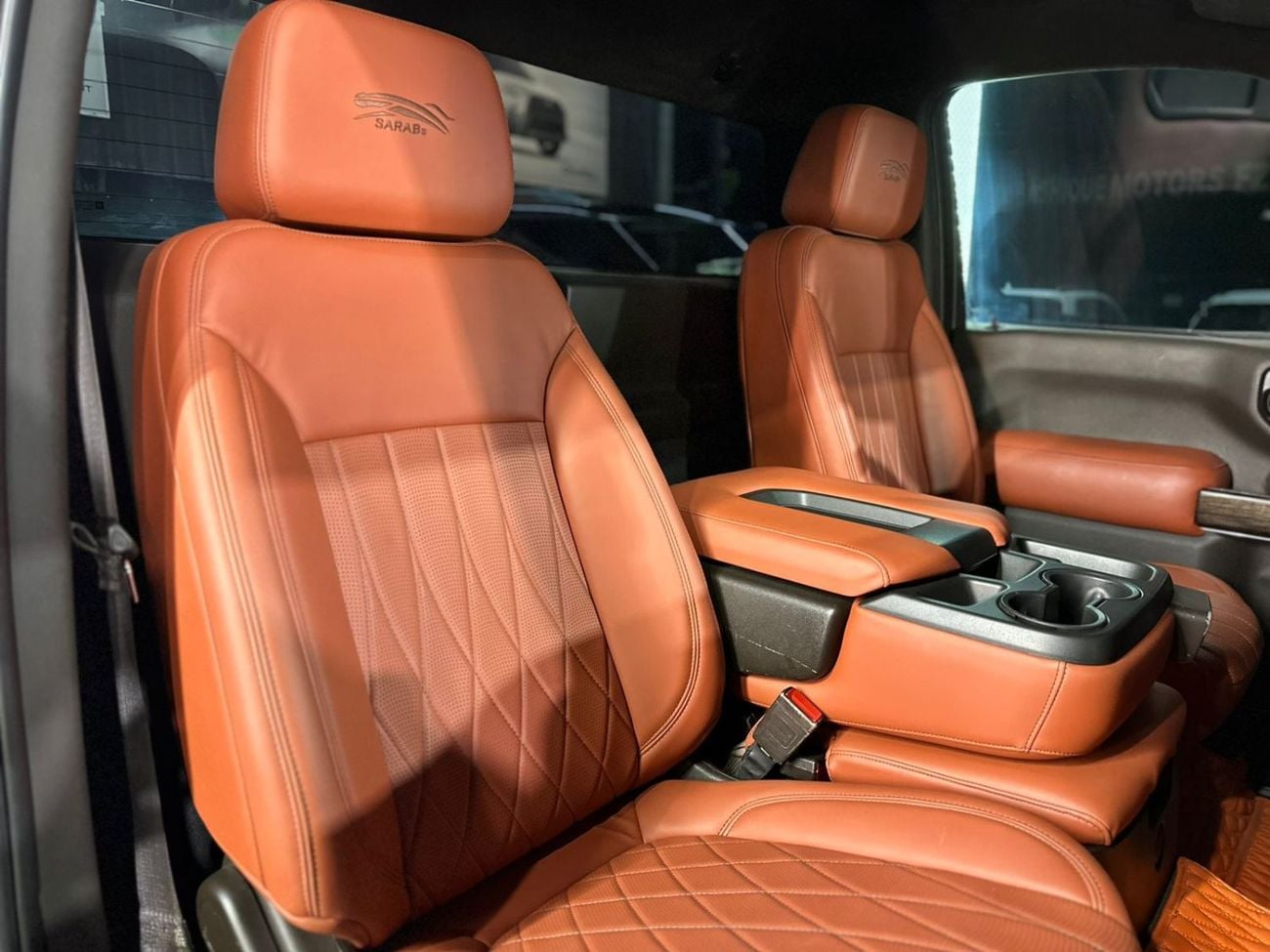 GMC Sierra 5.3L V8 SLT Crew Cab (AWD)