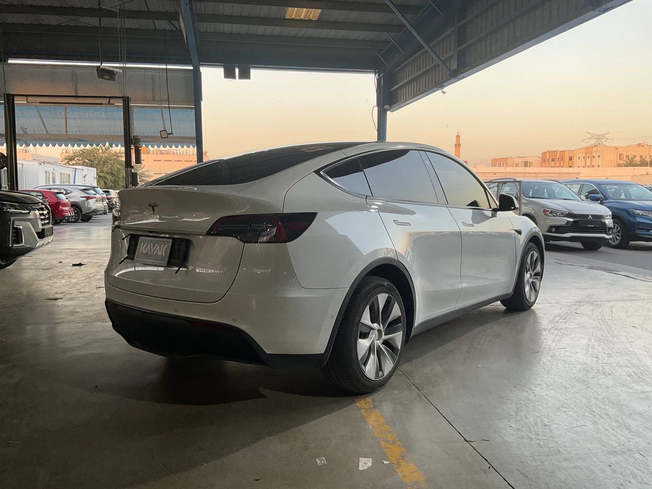 تسلا موديل Y Long Range (Dual Motor) | upto AED 20,000 Ramadan Discount | شامل الضمان | 0 ﺪﻔﻋﺓ ﺃﻮﻟﻯ