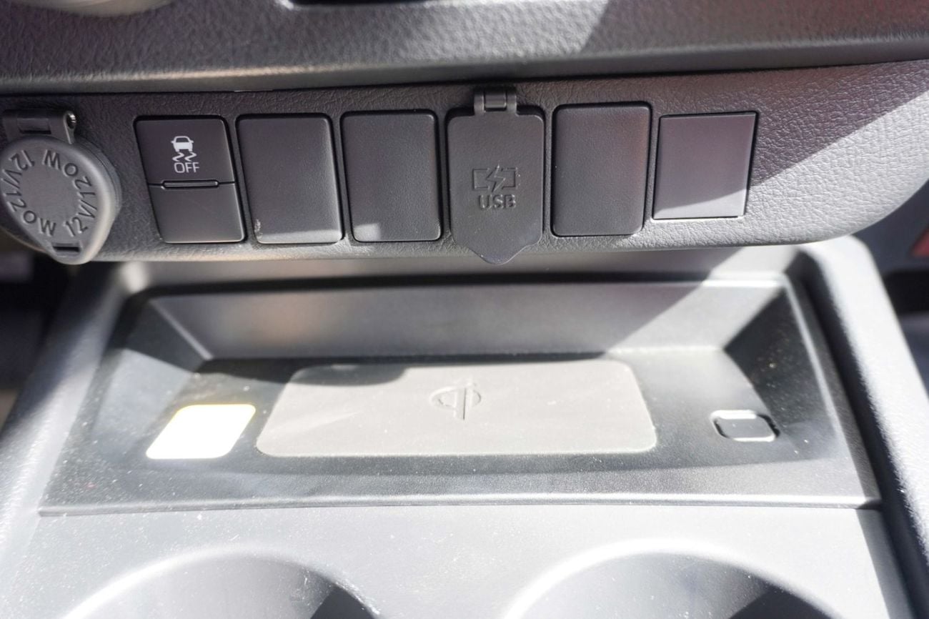 Toyota Hilux 2025 MODEL TOYOTA-HILUX 2.7L 4X2 A/T (WITH WIRELESS CHARGER)