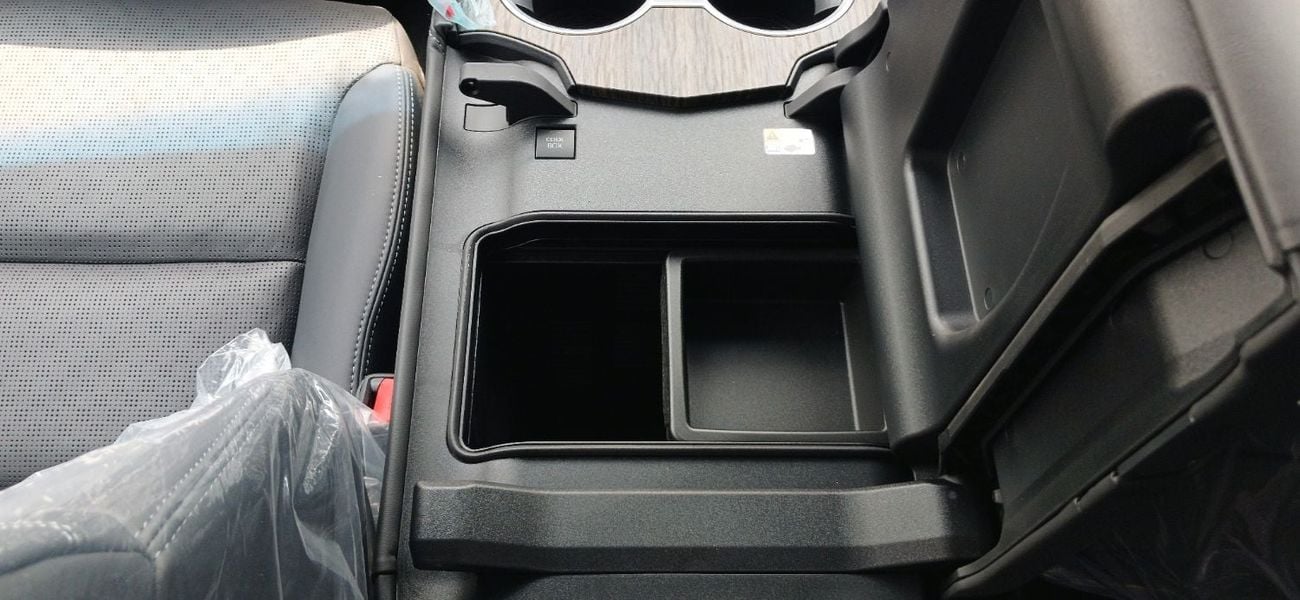 Toyota Land Cruiser VX 3.5L Petrol 2026YM