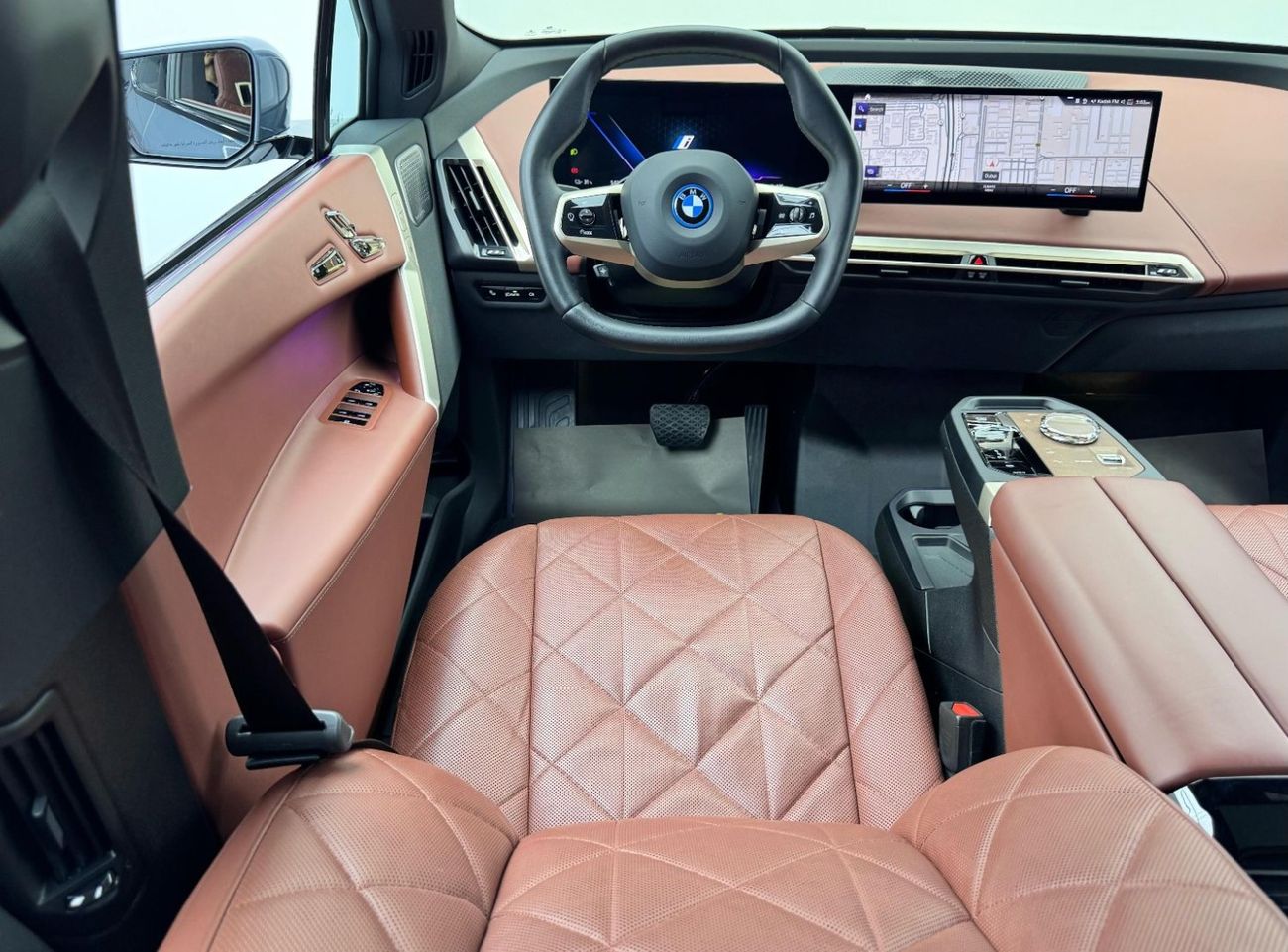 بي أم دبليو iX xDrive40 2023 BMW iX xDrive40, 2027 BMW Warranty, 2028 BMW Service Pack, Very Low Kms, GCC