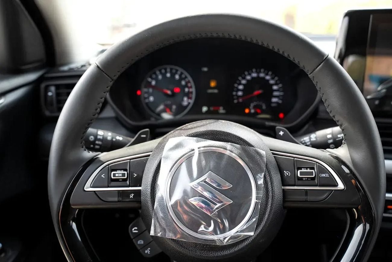 سوزوكي سويفت GLX Suzuki Swift 2026 مواصفات منطقة الشرق الأوسط وشمال أفريقيا
