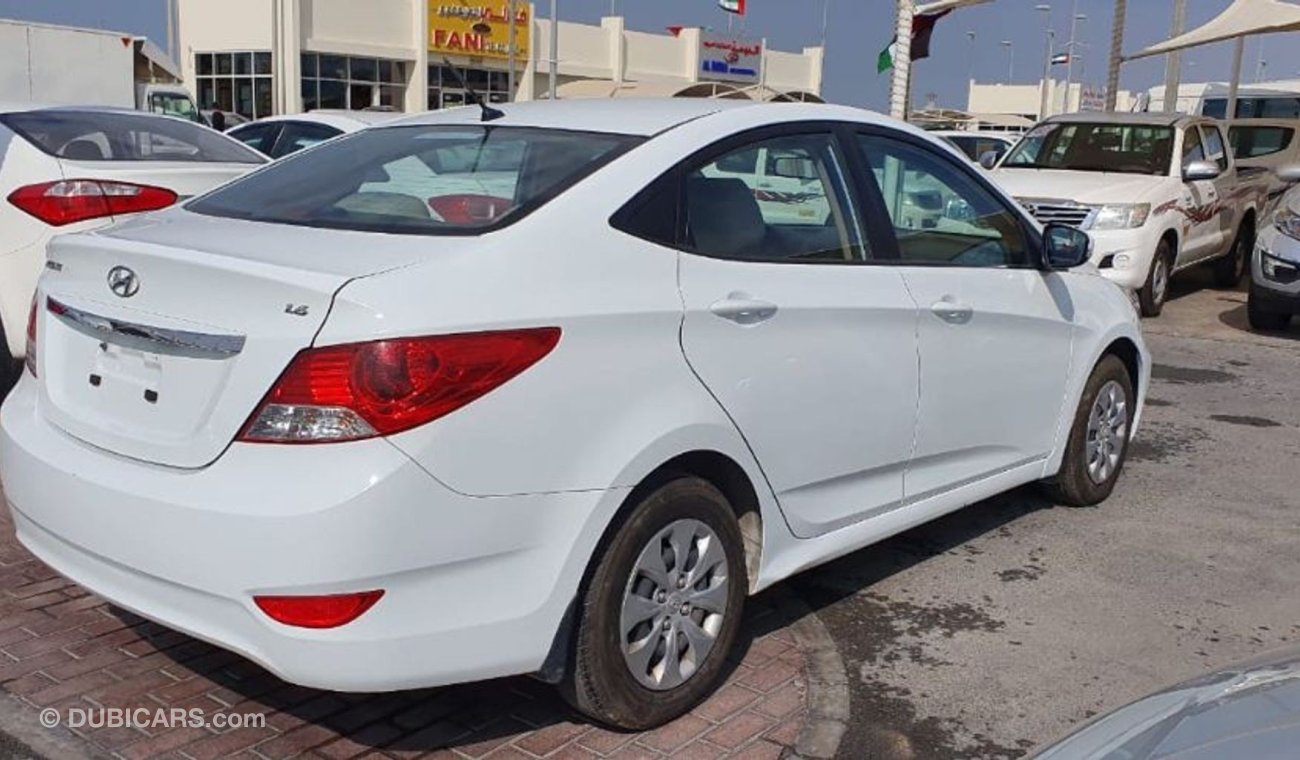 Hyundai Accent 2017 GCC without paint without accidents