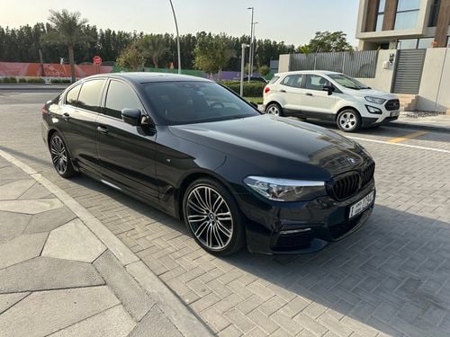 بي أم دبليو 520i