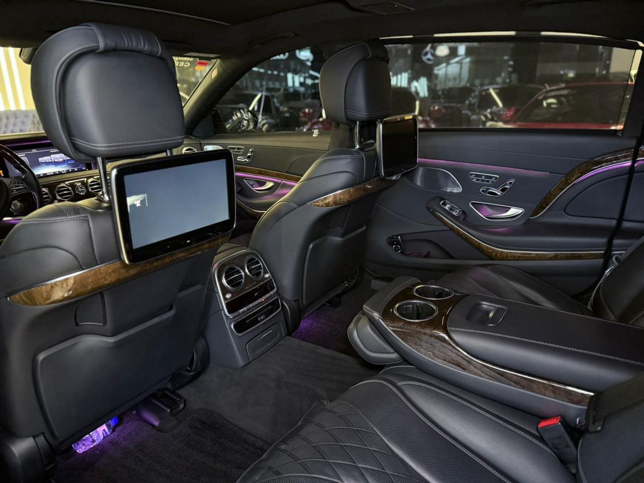 مرسيدس مايباخ S550 مايباخ 2015 Mercedes‑Maybach S 550 - Perfect Condition - Only 65,000 km !