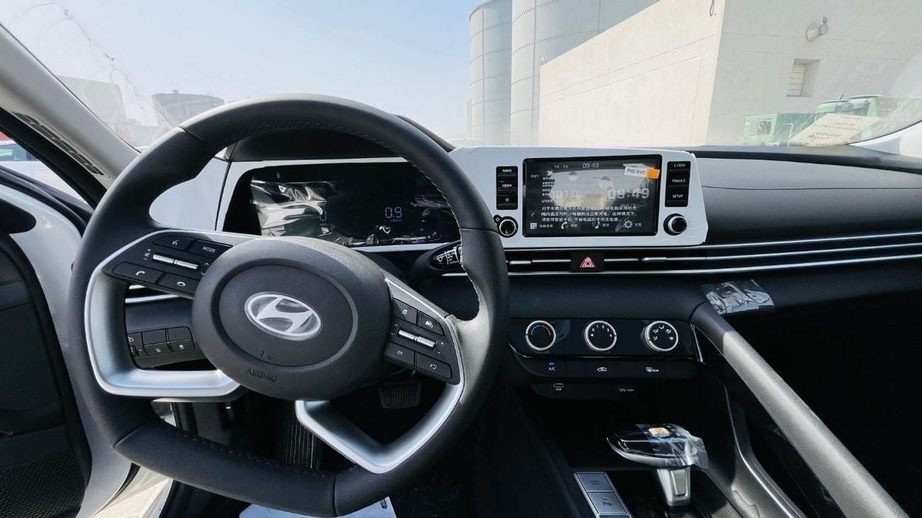 هيونداي إلانترا 1.5 GLX Elite Trim