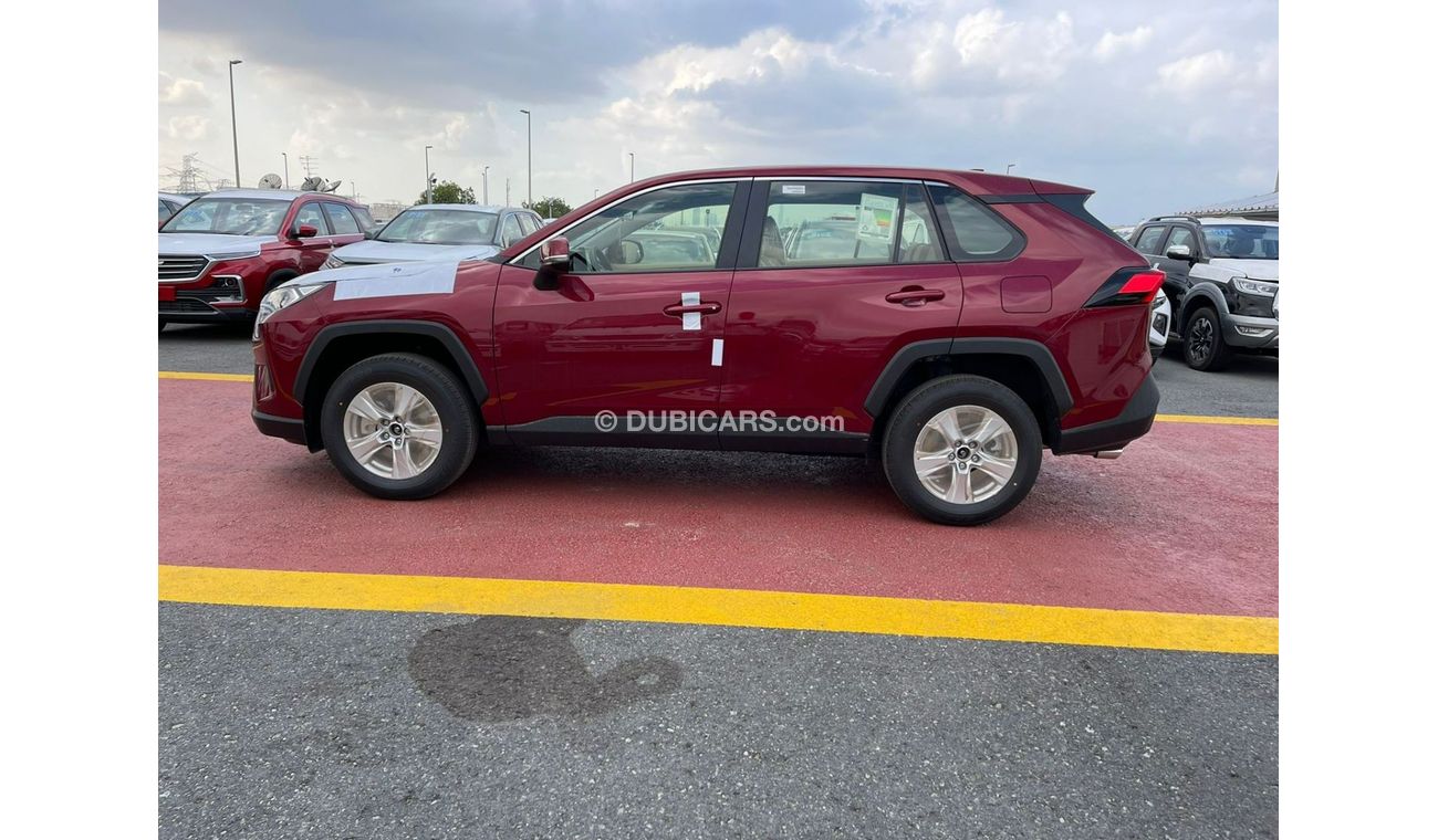 Toyota RAV4 Toyota Rav4 2.0L 4WD GCC  with Rear Camera, Parking Sensors RED Model 2021