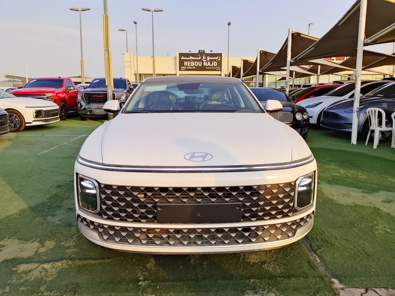 Hyundai Azera Smartstream G1.6T HEV