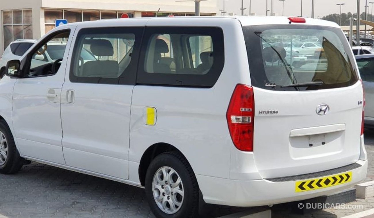 Hyundai H-1