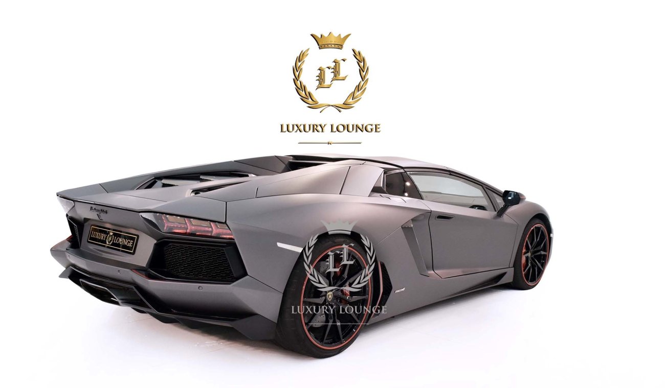 Lamborghini Aventador LP 700-4,GCC SPECS