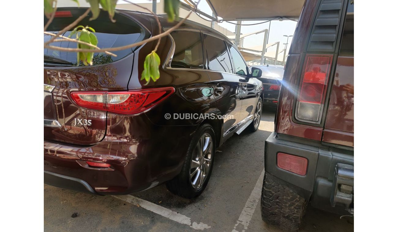 إنفينيتي JX35