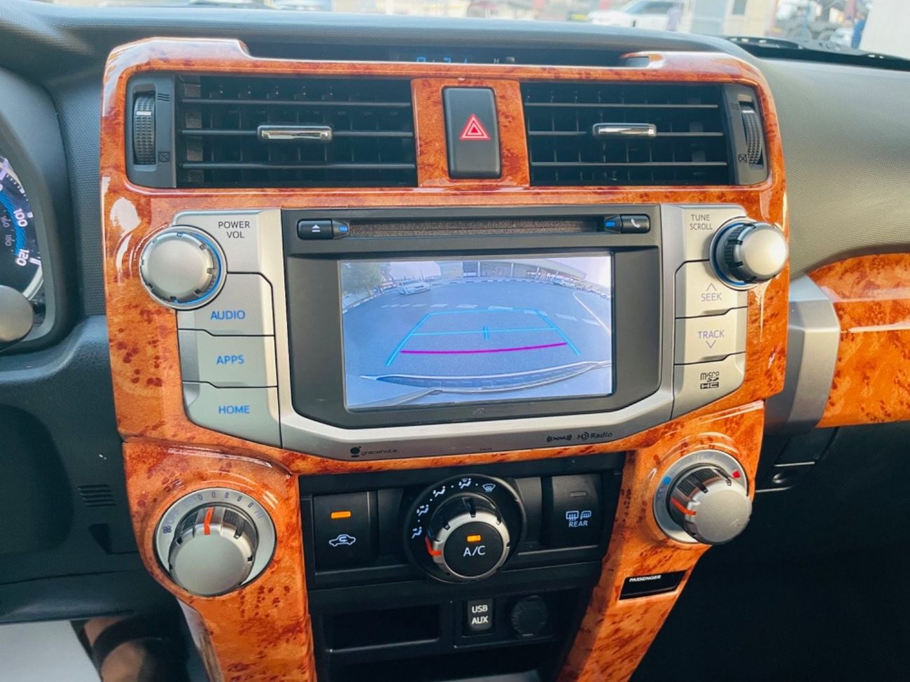 Toyota 4Runner 2018 4runner 7 seats sunroof