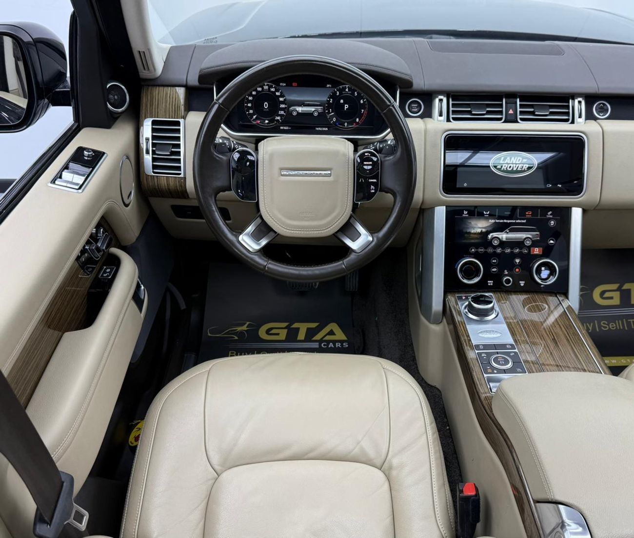لاند روفر رينج روفر HSE 3.0L (380 HP) 2019 Range Rover Vogue HSE, Warranty, Full Service History, Fully Loaded, Excellen