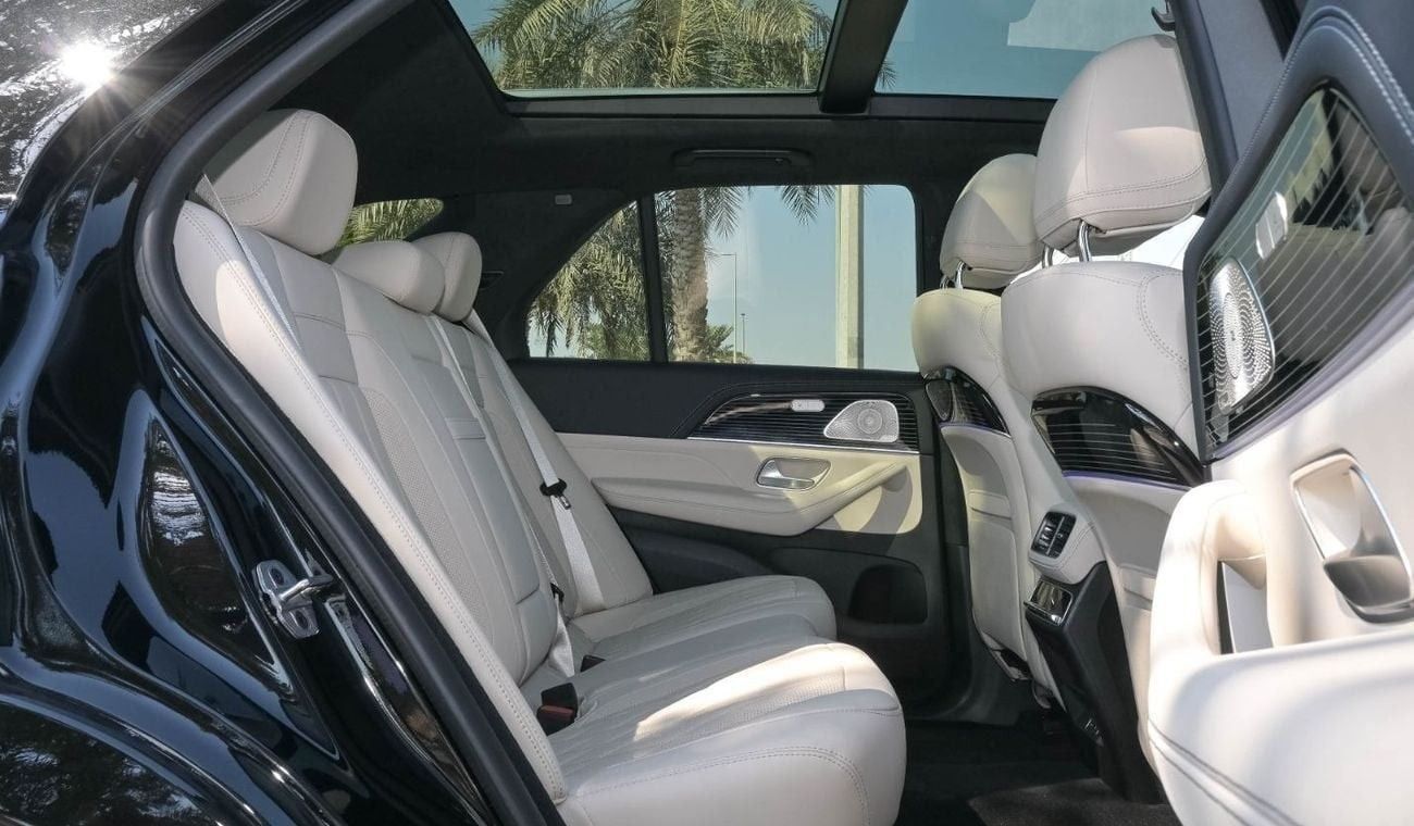 Mercedes-Benz GLE 53 AMG Mercedes GLE53 AMG - Diamond Seats - Piano Wood -2023 Facelift | 2 Years Warranty Gargash Auto