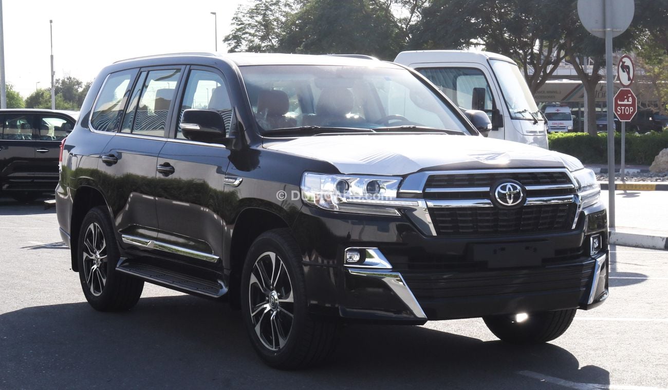 Toyota Land Cruiser GXR V8