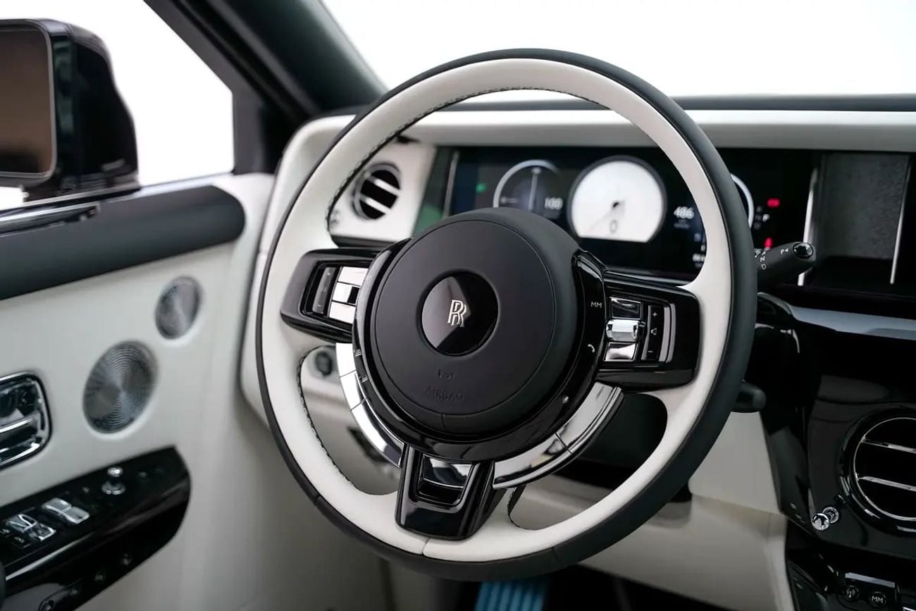 Rolls-Royce Phantom EWB WITH WARRANTY AND SERVICE CONTRACT