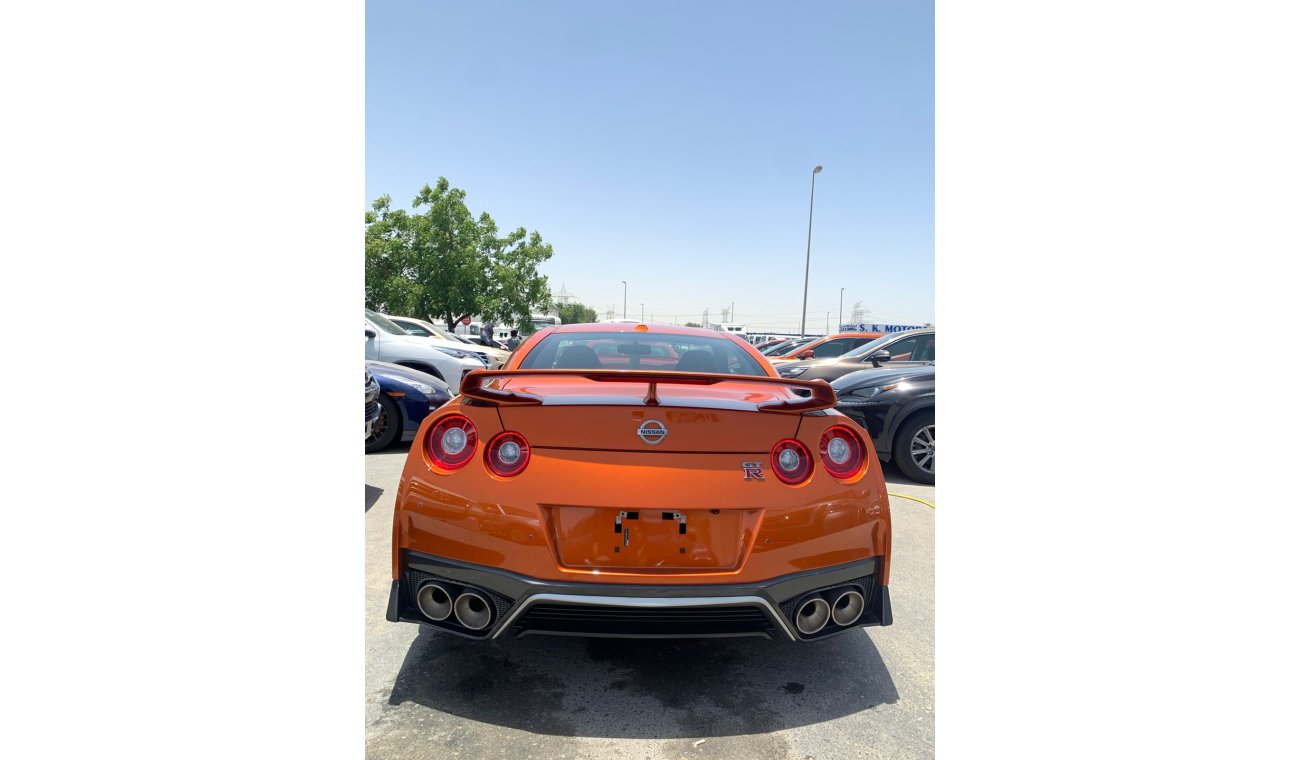 نيسان جي تي ار BRAND NEW NISSAN GT-R 2018 (5 CARS AVAILABLE WITH DIFFERENT COLORS)