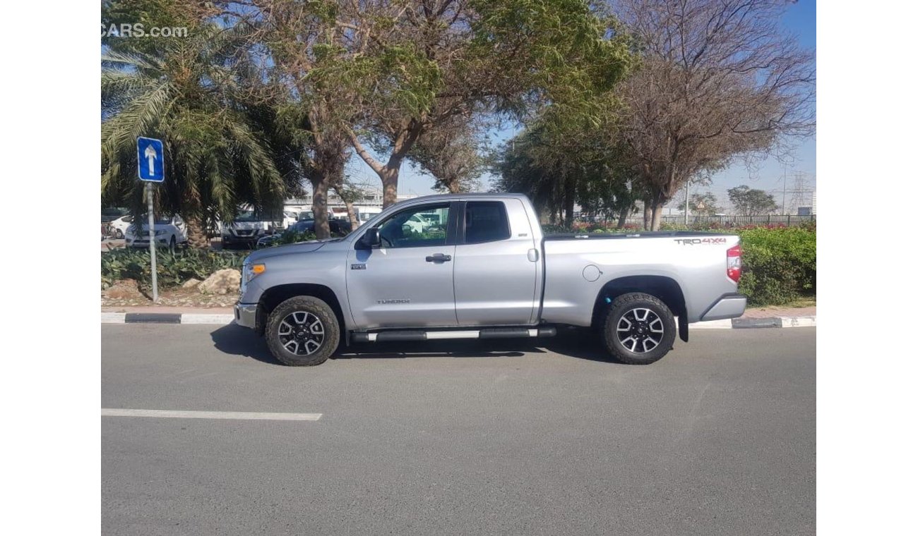 تويوتا تاندرا TOYOTA TUNDRA 4X4 V8 LIMITED /// 2017 /// GOOD CONDITION /// SPECIAL OFFER /// FOR EXPORT