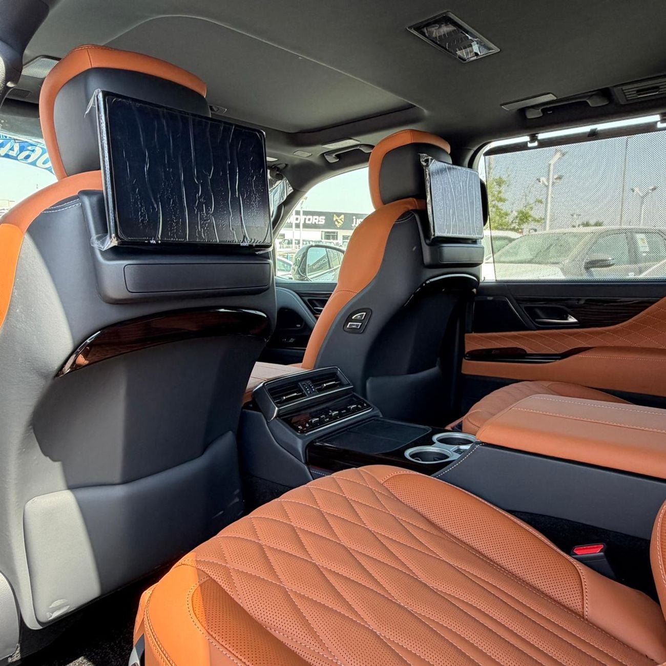 Lexus LX 500 3.3L DIESEL FULL OPTION WITH MBS AUTOBIPOGRAPHY VIP SEAT